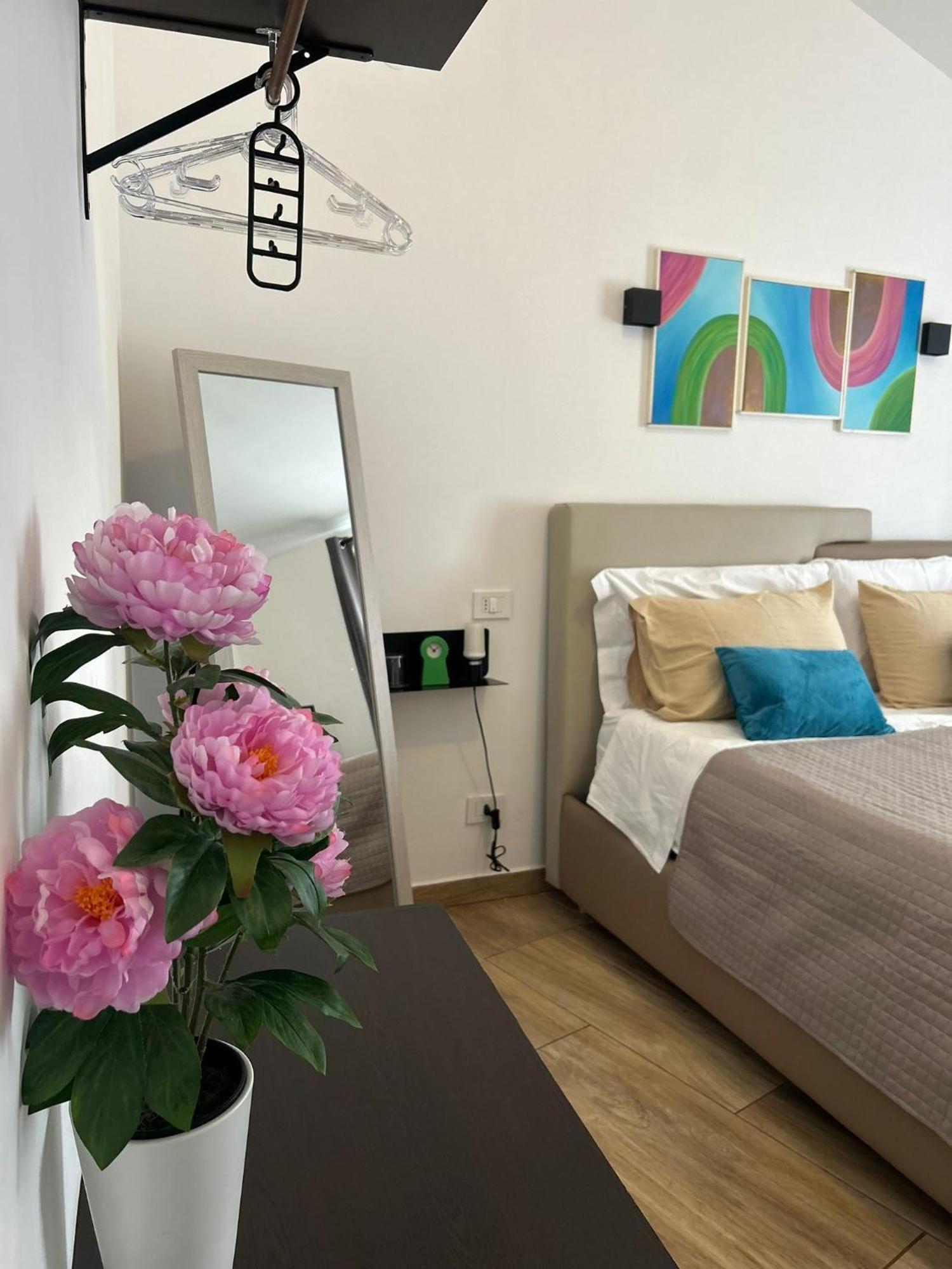 Zeta Rooms Caserta Zewnętrze zdjęcie