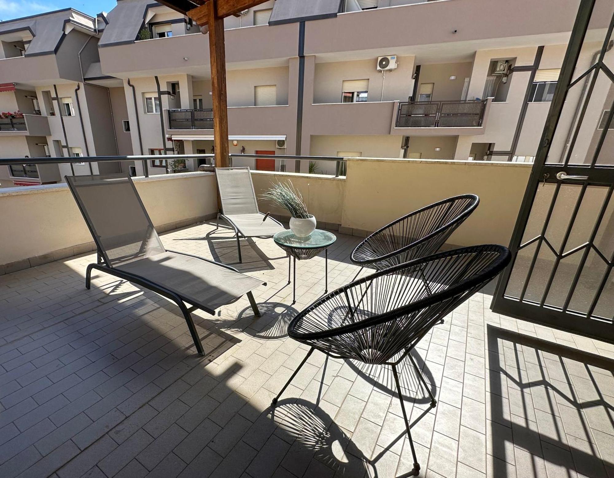 Zeta Rooms Caserta Zewnętrze zdjęcie